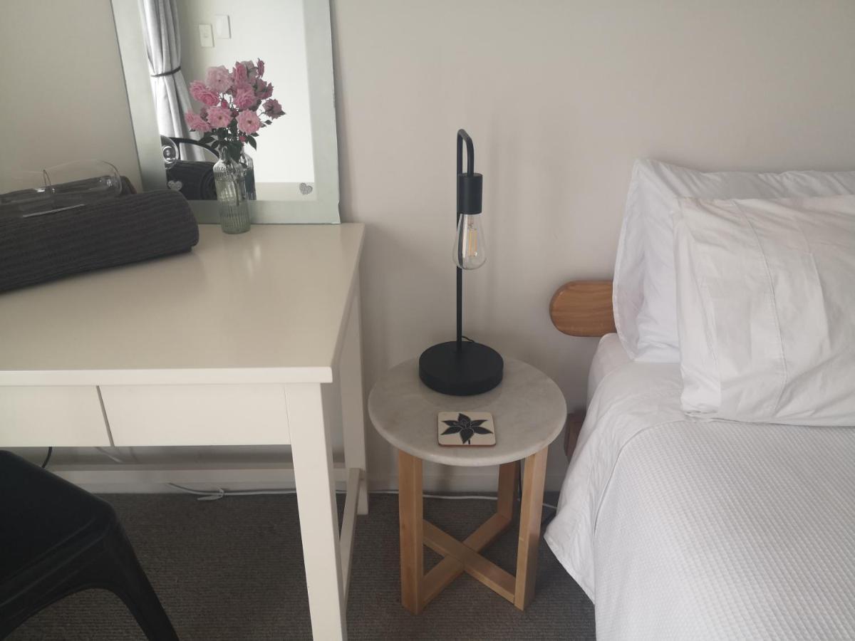 Pool House - One Bedroom Self Contained Unit Motueka Exterior foto